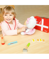 Viga Wooden little doctor set in a suitcase