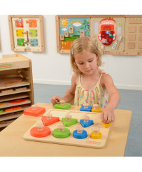 Dzelzs formas, izmēru un krāsu šķirošana Masterkidz Montessori