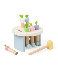Деревянная игрушка CLASSIC WORLD Ударь молотком по морковке 8 шт.
