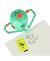 Educational drawing robot learning to write green