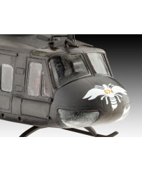 Revell Plastic Model  Bell UH-1H Gunship 1:100
