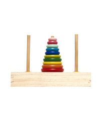 Koka piramīda ar pamatnes torni varavīksnes šķirotājs